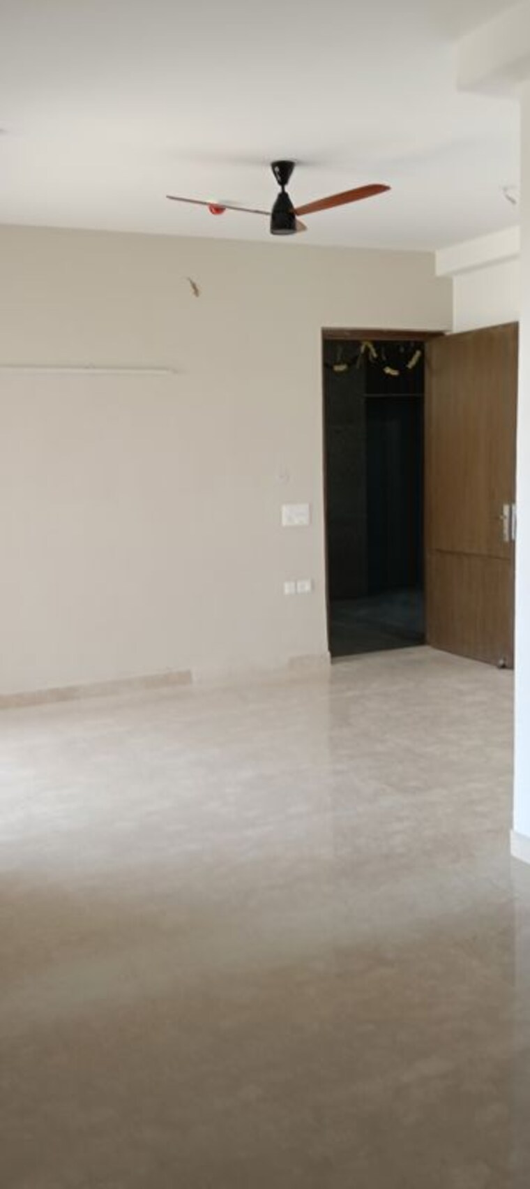 Room, smart-world-gems 2.5 Bedroom 1190 Sq.Ft. Apartment In Sector 89 Gurgaon 10166496