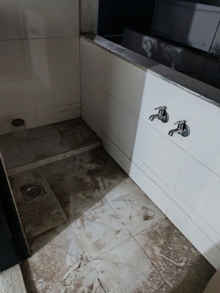 Kitchen, mora 1 Bedroom 900 Sq.Ft. Independent House In Mora Surat 10166497