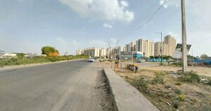 Parking in 4 BHK Apartment at DLF Privana West, Sector 76 – for Sale