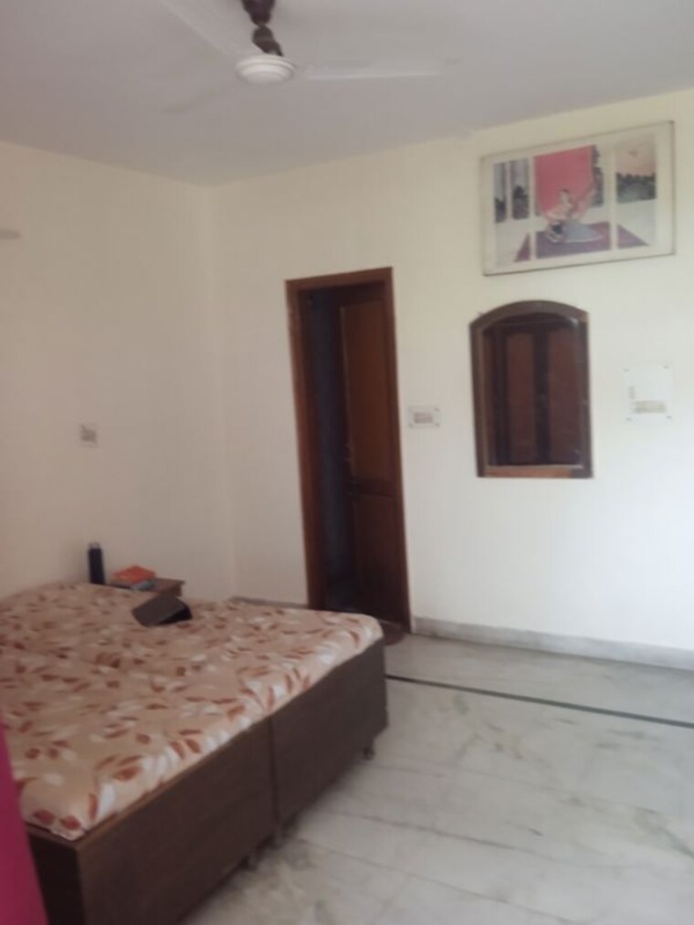 Bedroom, mohit-house 3 Bedroom 2005 Sq.Ft. Apartment In Sushant Lok I Gurgaon 10166507