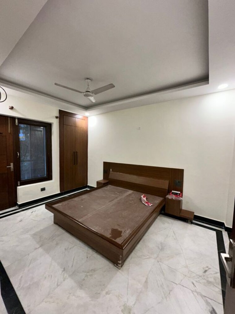 Bedroom, unitech-south-city-1 3 Bedroom 2500 Sq.Ft. Builder Floor In South City 1 Gurgaon 10166557
