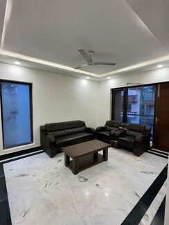3 BHK Builder Floor For Rent in Unitech South City 1