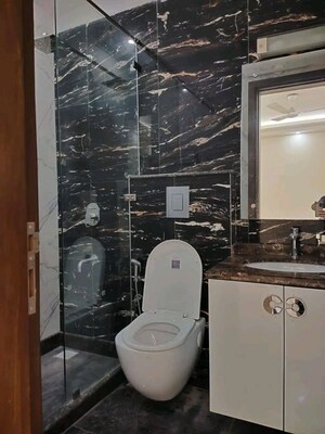 Bathroom in 3 BHK Builder Floor at Palm Residency Chhatarpur, Chattarpur – for Rent