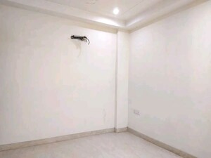 Room in 3 BHK Builder Floor at Palm Residency Chhatarpur, Chattarpur – for Rent