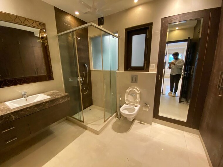 Living Room, saket 3 Bedroom 200 Sq.Yd. Builder Floor In Saket Delhi 10166584