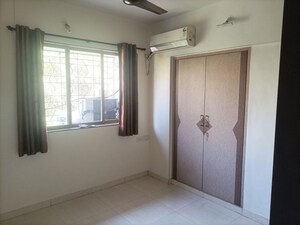 Room in 2 BHK Apartment at Charms Residency CHS, Brahmand – for Rent