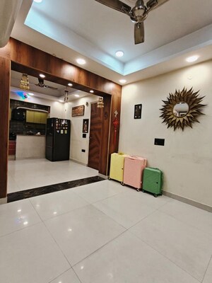 Living Room in 2 BHK Builder Floor at Sector 42 – for Rent