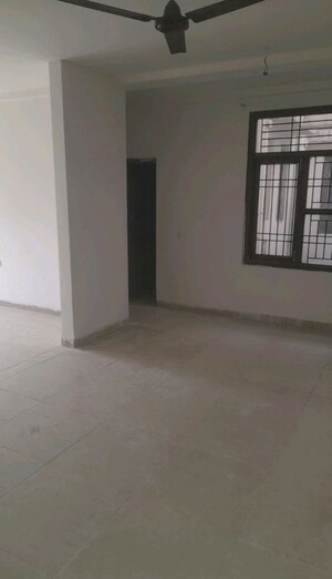 Hall in 3.5 BHK Builder Floor at Sector 4 Wave City – for Sale