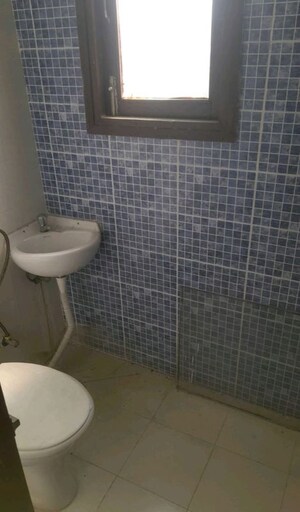 Bathroom in 3.5 BHK Builder Floor at Sector 4 Wave City – for Sale