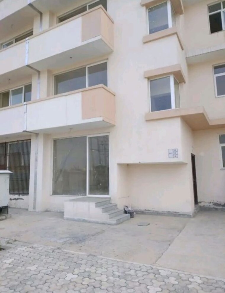 Exterior View, sector 4 wave city 3.5 Bedroom 287 Sq.Yd. Builder Floor In Sector 4 Wave City Ghaziabad 10166586