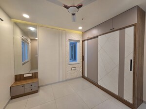 Room in 3 BHK Apartment at Jayabheri The Nirvana, Gopanpally – for Rent