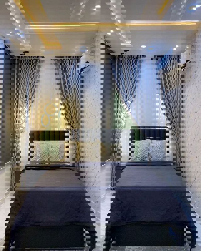 3 BHK + Study Room 1520 Sq.Ft. Apartment in DLF Capital Greens Phase I And II