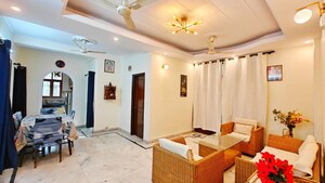 3 BHK Builder Floor For Rent in Vaishali Sector 6