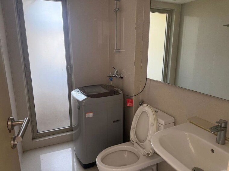 Bathroom, hiranandani-obelia-the-walk 1 Bedroom 550 Sq.Ft. Apartment In Ghodbunder Road Thane 10136717
