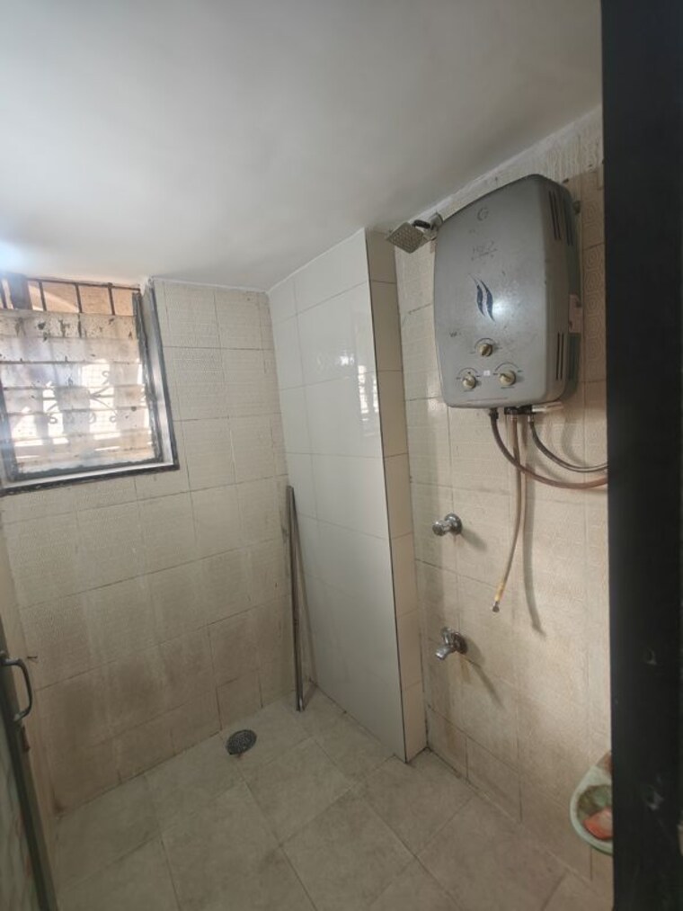 Bathroom, sai-sangh-chs 1 Bedroom 700 Sq.Ft. Apartment In Nerul Navi Mumbai 10166659