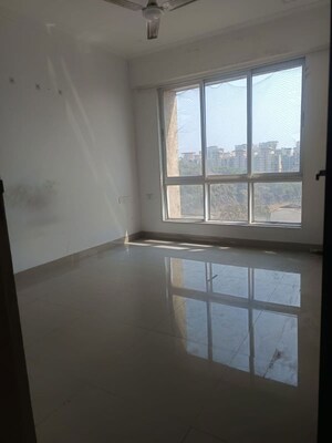 Room in 2 BHK Apartment at Nahar Amrit Shakti, Chandivali – for Rent