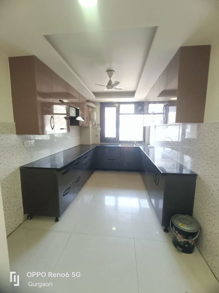 Kitchen, sector 43 3 Bedroom 2400 Sq.Ft. Builder Floor In Sector 43 Gurgaon 10166665