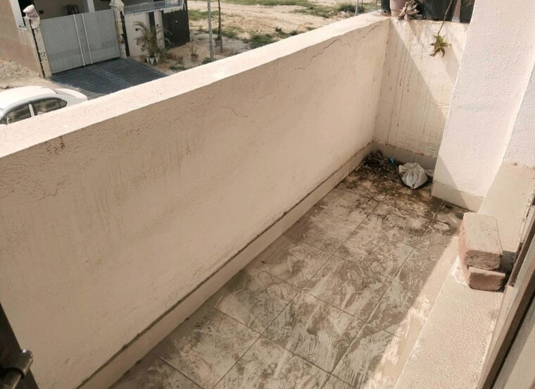 Balcony, wave-floors-premium 2.5 Bedroom 194 Sq.Yd. Builder Floor In Wave City Ghaziabad 10166656