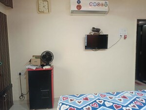 Furnished Amenities in 3 BHK Apartment at Maharaja Retreat CHS, Goregaon East – for Rent