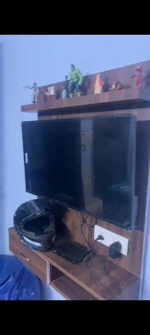 Furnished Amenities in 2 BHK Apartment at Palam Vihar Extension – for Rent