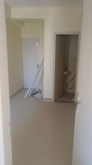 4 BHK Apartment For Rent in Imperia Esfera, Sector 37c