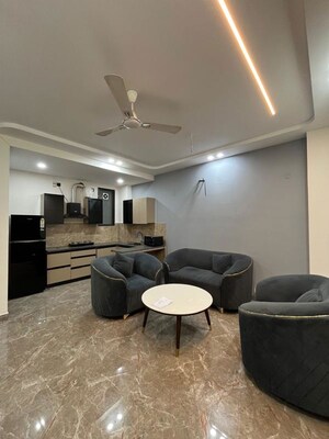 Living Room in 1 BHK Builder Floor at Bestech Cyber Park, Sector 36 – for Rent