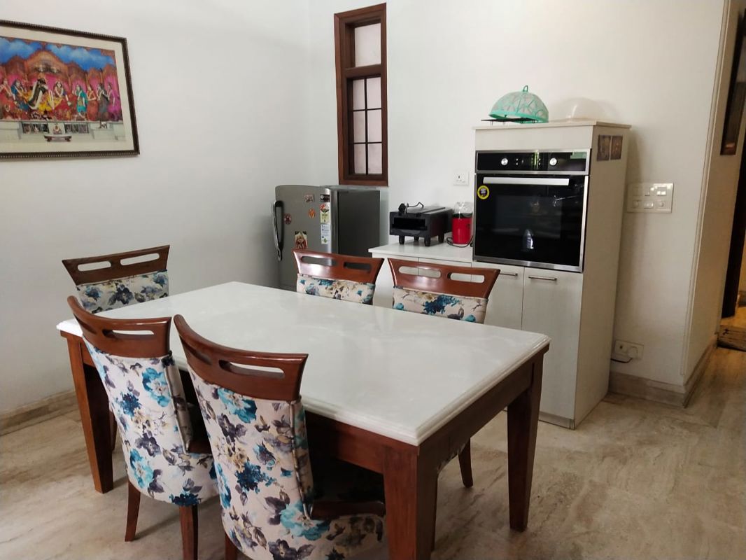3 BHK Builder Floor For Rent in South City Arcade