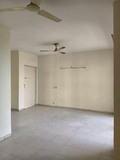 3 BHK + Pooja Room,Servant Room Apartment For Rent in Shiv Sai Park Apartments