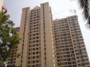 2 BHK Apartment For Rent in Lakshachandi Heights, Goregaon East