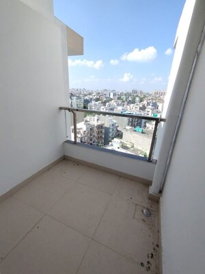 Balcony in 4 BHK Apartment at Gupta Awas, Sector 43 – for Rent