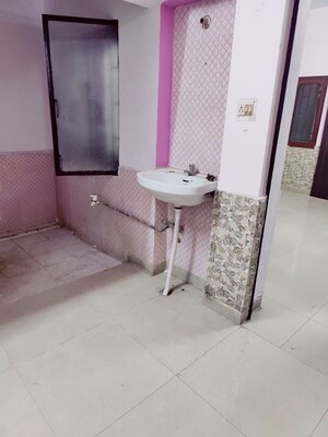Bathroom in 3 BHK Independent House at Gomti Nagar – for Rent