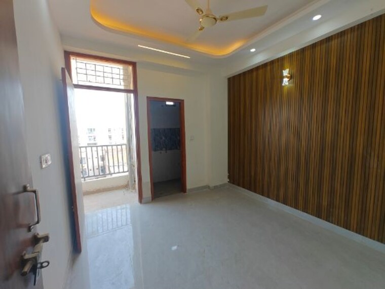 Bedroom, sector 73 2 Bedroom 1000 Sq.Ft. Builder Floor In Sector 73 Noida 10166716
