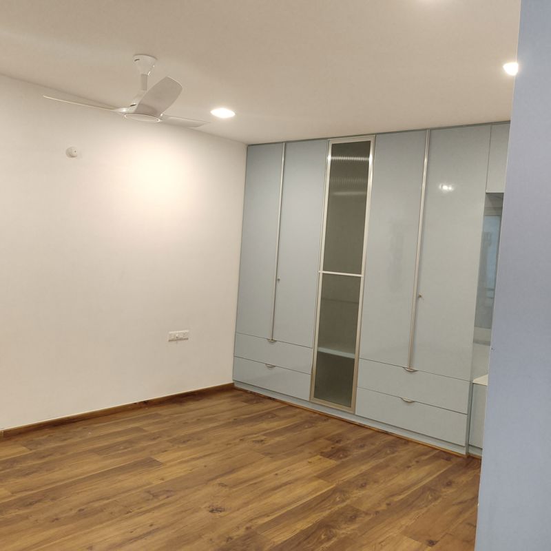 3 BHK + Pooja Room Apartment For Rent in RNP 1