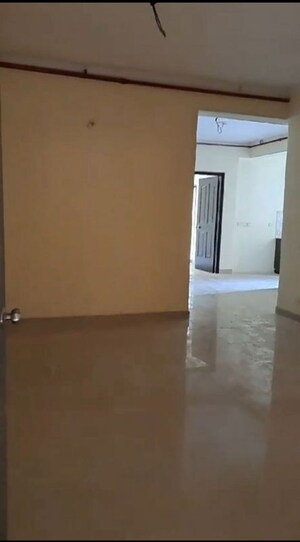 Room in 2.5 BHK Apartment at Charms Castle, Raj Nagar Extension – for Rent
