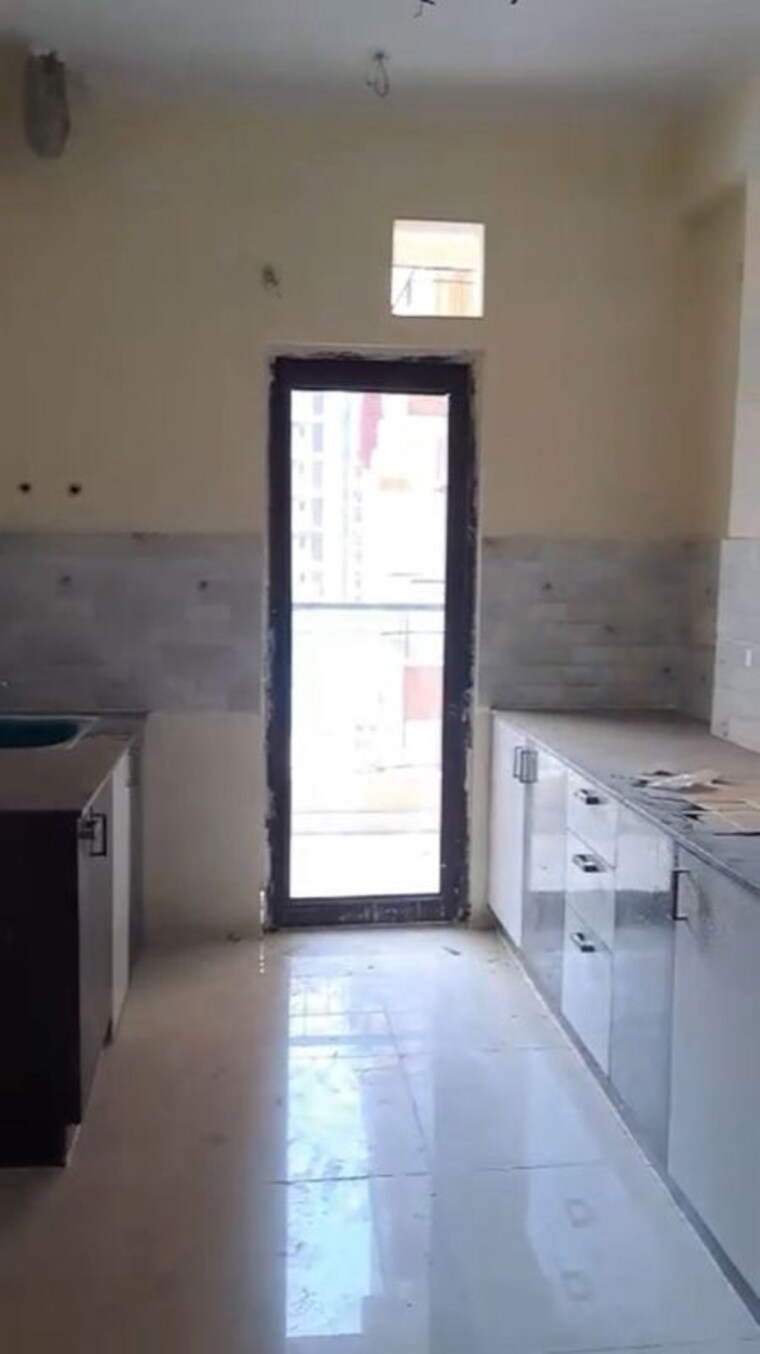 Kitchen, charms-castle 2.5 Bedroom 1250 Sq.Ft. Apartment In Raj Nagar Extension Ghaziabad 10166733