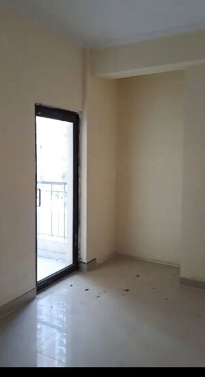 2.5 BHK Apartment For Rent in Charms Castle, Raj Nagar Extension