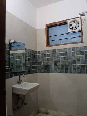 Kitchen in 3 BHK Builder Floor at Sector 15i – for Rent