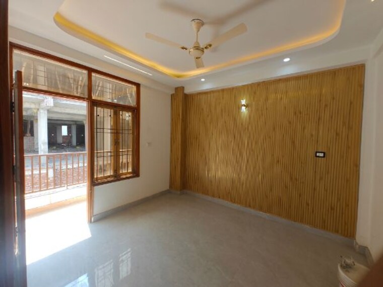 Bedroom, sector 73 3 Bedroom 1400 Sq.Ft. Builder Floor In Sector 73 Noida 10166721