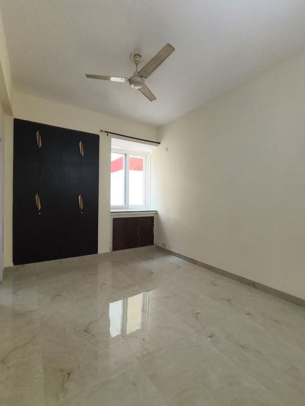 2 BHK Builder Floor For Rent in Sector 15 II