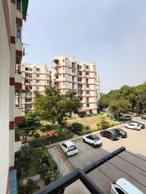 2 BHK Builder Floor – Exterior View View at Sector 15 ii - for Rent