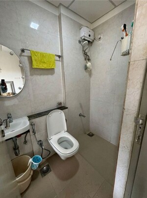 Bathroom in 1 BHK Apartment at Sheth Vasant Oasis, Andheri East – for Sale