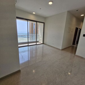 Room in 3 BHK Apartment at Piramal Mahalaxmi Central Tower, Mahalaxmi – for Rent