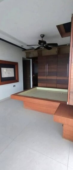 2 BHK Apartment For Rent in K Raheja Corp Maple Leaf