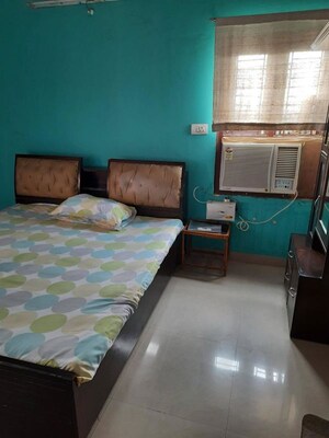 Bedroom in 3 BHK Apartment at Greenwood Apartment, Gomti Nagar – for Rent
