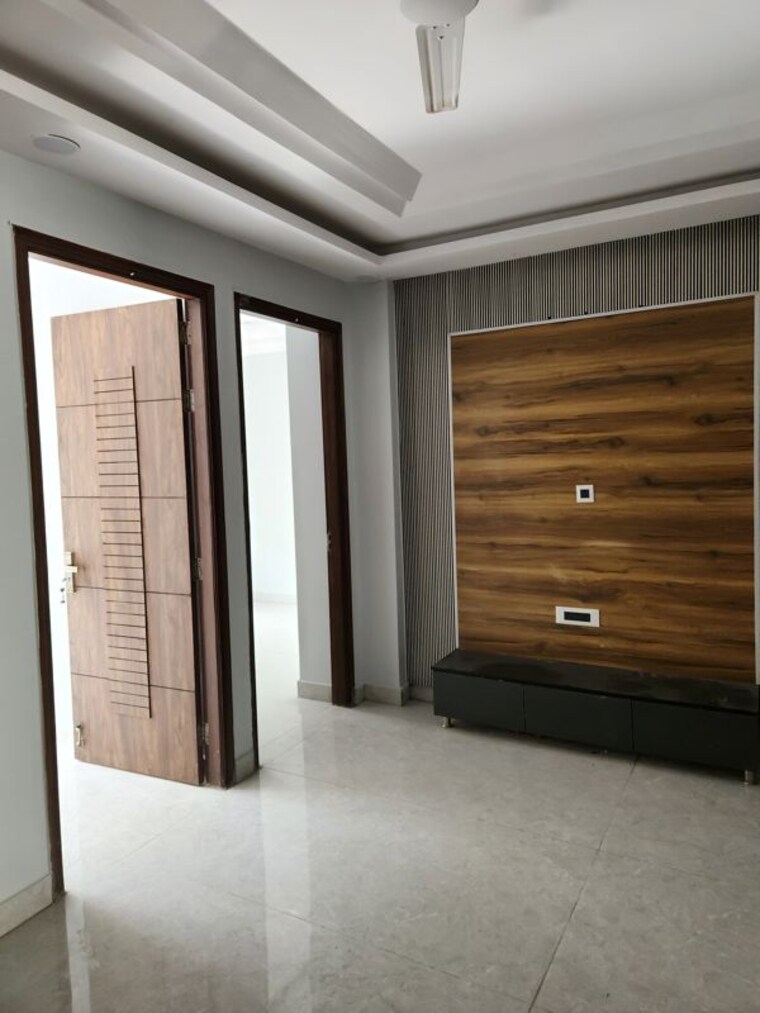 Room, rps-palm-drive 3 Bedroom 125 Sq.Yd. Builder Floor In Sector 88 Faridabad 10137126