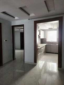 3 BHK Builder Floor For Sale in RPS Palm Drive