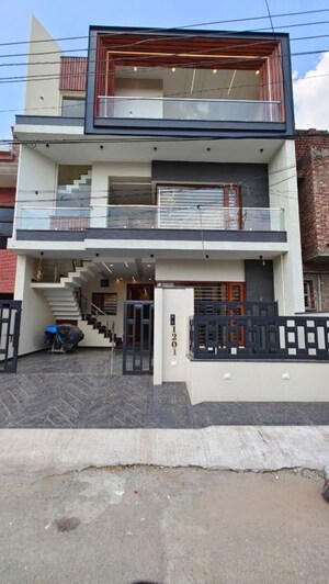 4 BHK Villa For Sale in Jigani