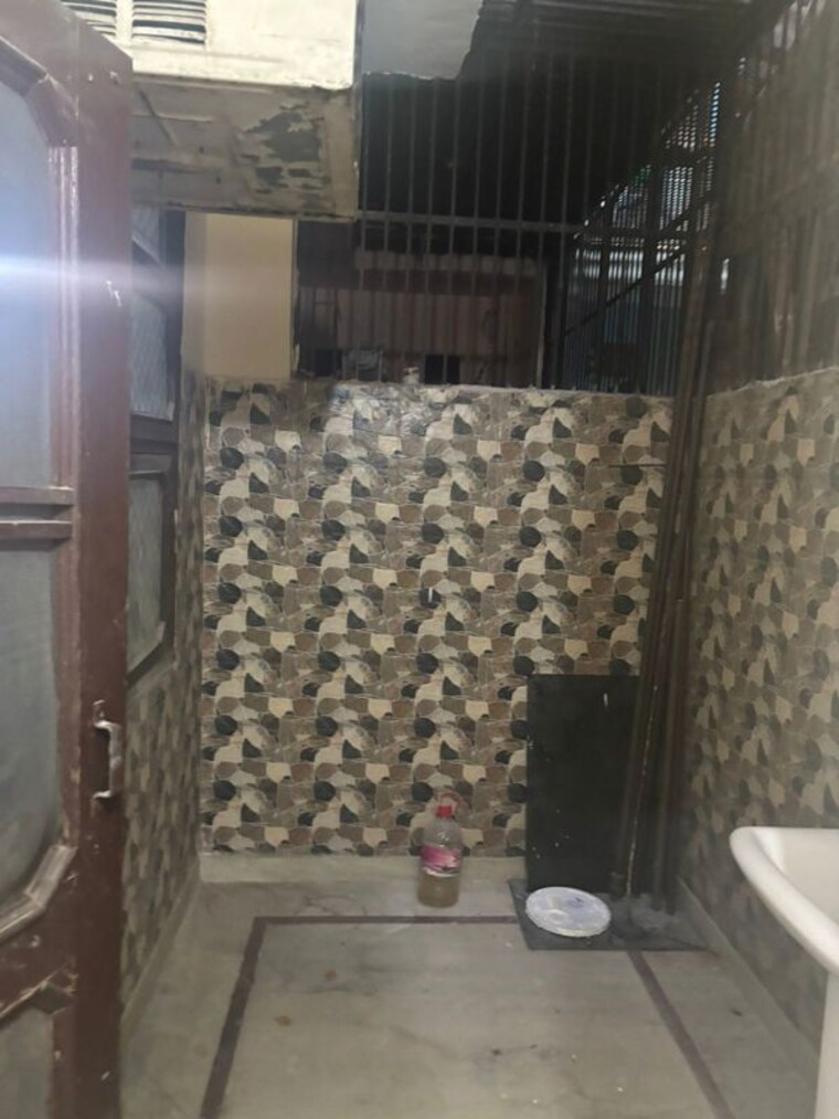 Kitchen, alpha-1-rwa 2 Bedroom 60 Sq.Mt. Independent House In Alpha 1 Greater Noida Greater Noida 10166788