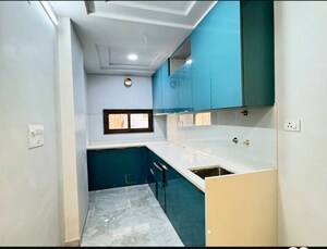 Kitchen in 2.5 BHK Builder Floor at Signature Global Park 4 and 5, Sohna Sector 36 – for Rent