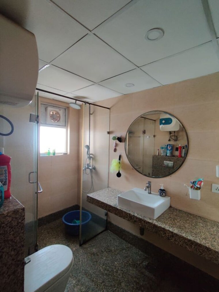 Bathroom, aba-cleo-county 3 Bedroom 1827 Sq.Ft. Apartment In Sector 121 Noida 10166808